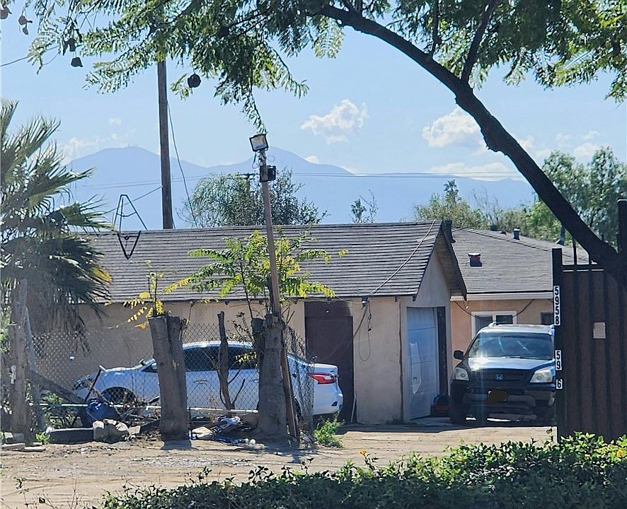 2nd image of 5956 Mission Blvd