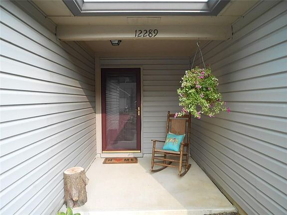 3rd image of 12289 Sweet Creek Trl