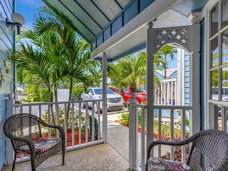 716 Ocean Dunes Cir — Photo 14