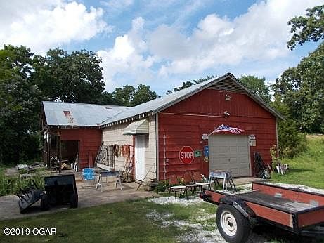 2nd image of 2574 Birch Dr