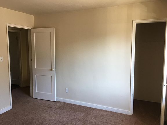 5th image of 504 Monticello Dr