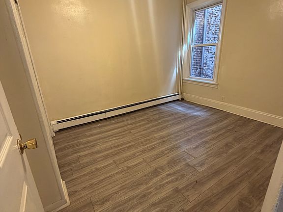 5th image of 69 W 53rd St #2B