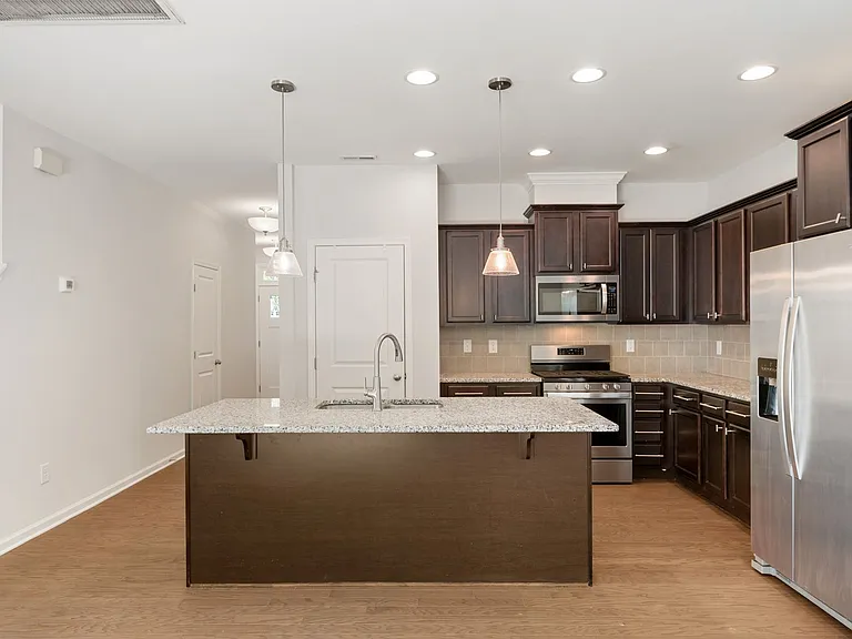113 Zante Currant Rd — Photo 9