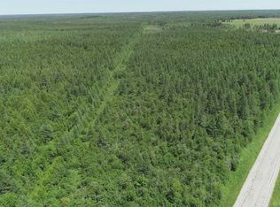 252 Acres River Rd, Gulliver, MI 49840