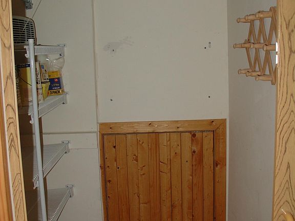 5th image of 1331 6th St #C