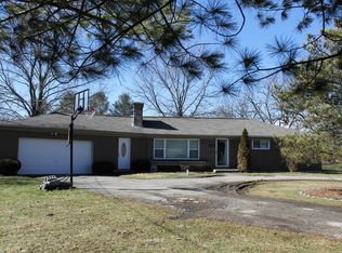 16710 Ingersoll Rd, Lansing, MI 48906