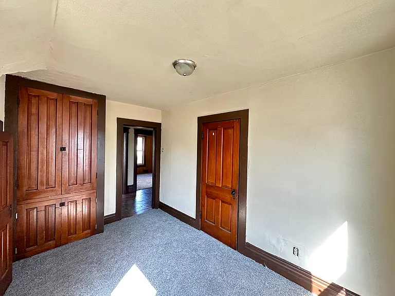 413 Bartram Ave — Photo 7
