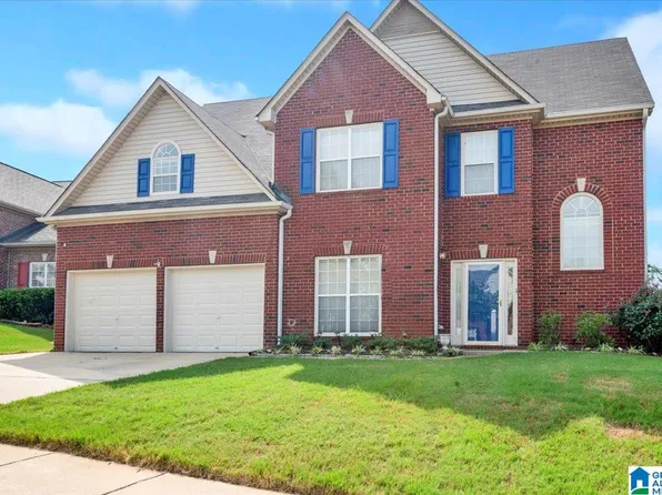 5132 Overlook Cir, Bessemer, AL 35022