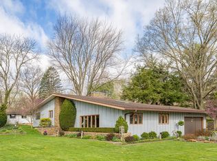 26103 Vista Ln, Elkhart, IN 46517