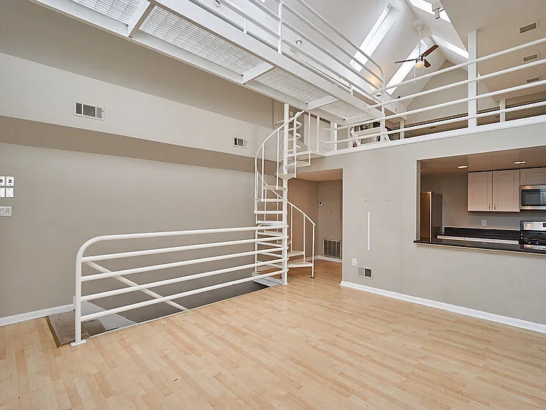 1710 U St NW #4 — Photo 19