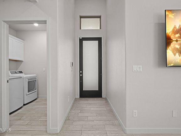 5th image of 13579 Lawkland St