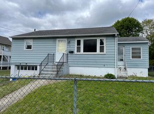 15 Fairbanks St, Waterbury, CT 06705