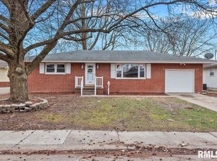 1036 Francella Ct, Springfield, IL 62702