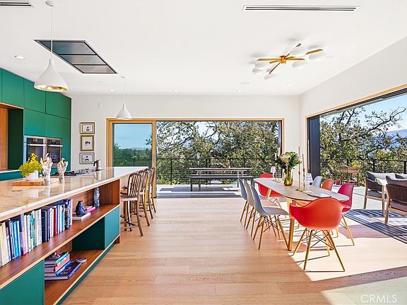 4th image of 976 Ranch House Rd