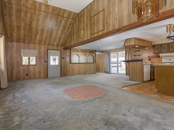 2nd image of 1417 Dublin Road