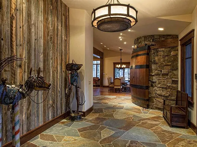 8590 Kilbarchan Ct — Photo 5