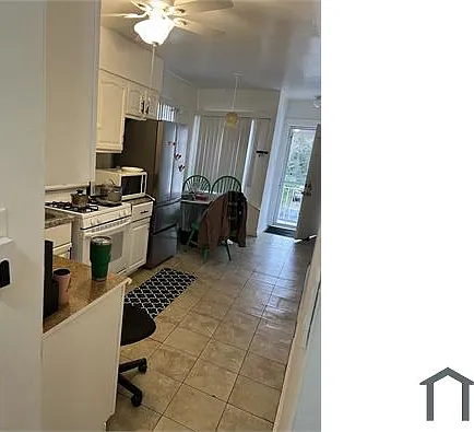 1452 E 100th St #2 — Photo 3