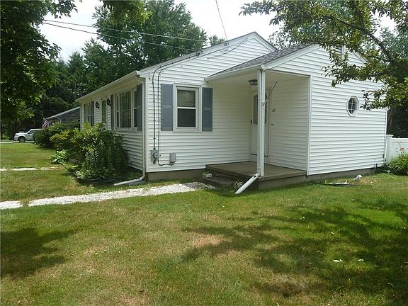 2nd image of 52 Hopeworth Ave