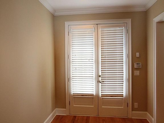 4th image of 2128 Monhegan Way SE