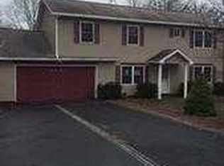 6111 Cumberland Rd, Tobyhanna, PA 18466