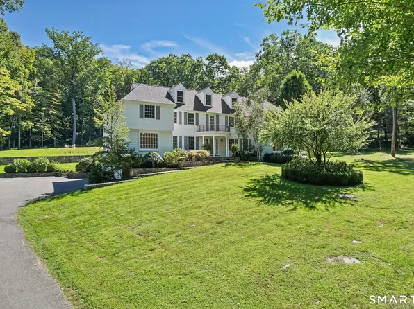 2141 Ponus Ridge, New Canaan, CT 06840