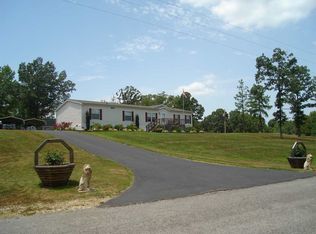 585 Rolling Brook Dr, Somerville, TN 38068