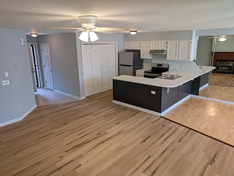 2940 B Mulberry Ln — Photo 6