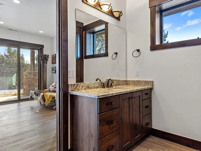 688 N Explorer Peak Dr — Photo 15