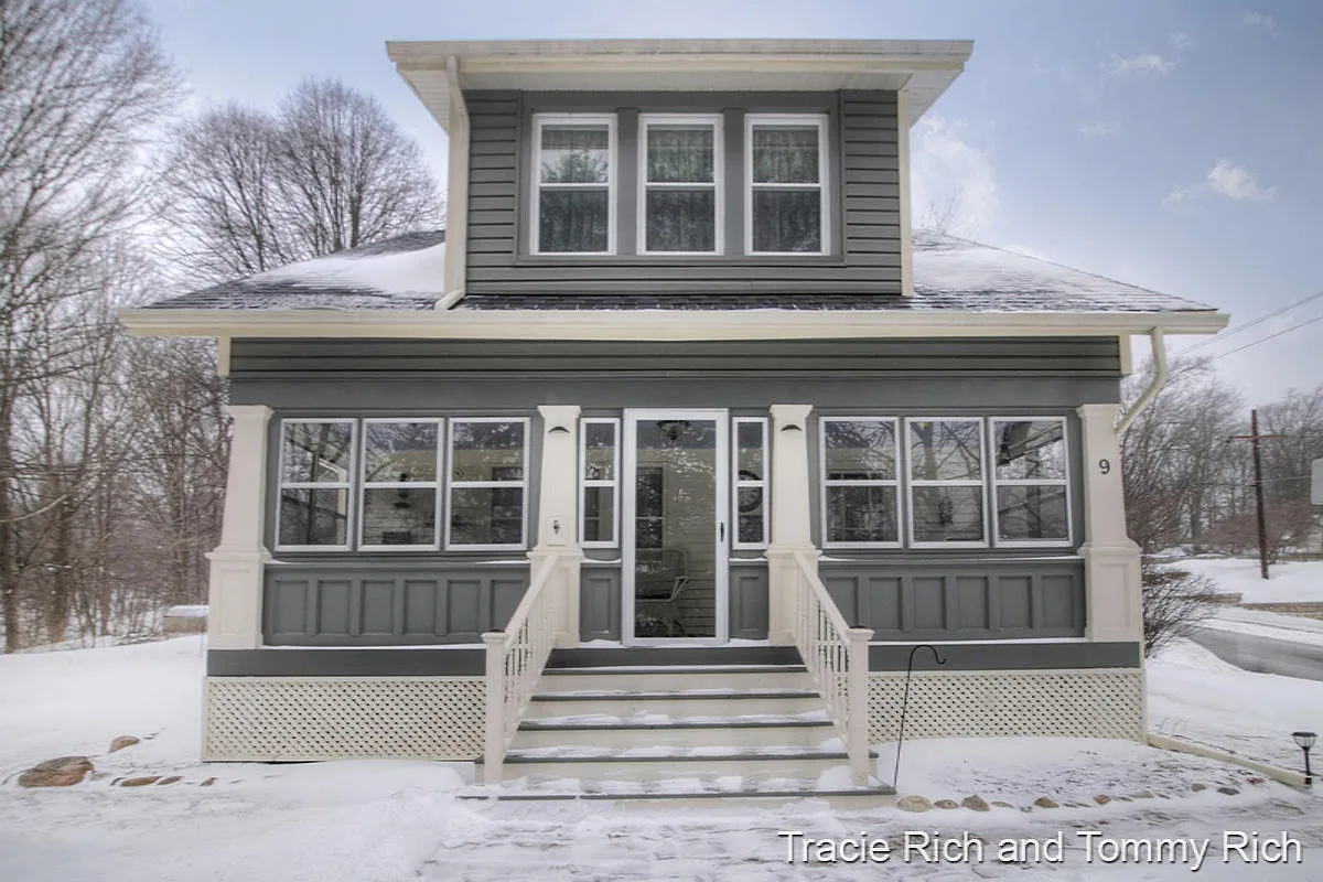 9 River St photo 1