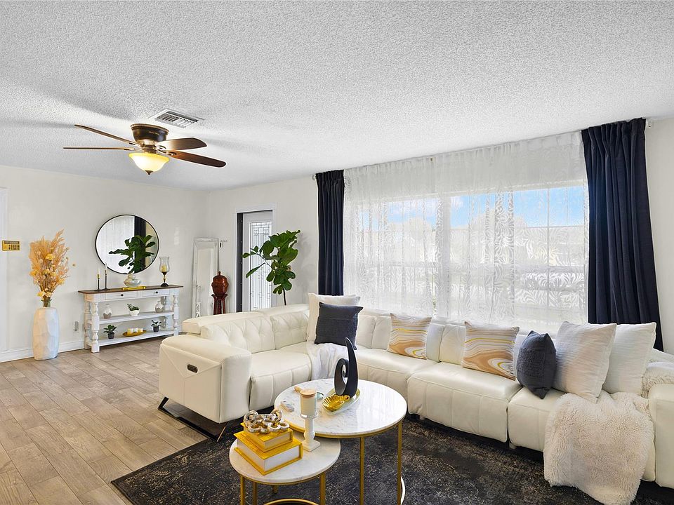 1st image of 110 Martin Circle