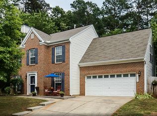 9908 Erinsbrook Dr, Raleigh, NC 27617