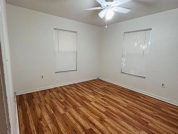 3rd image of 581 Holyoke Ct APT B