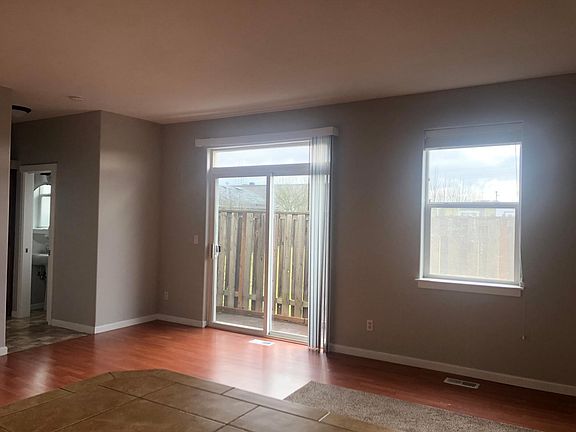 5th image of 7176 SE Sterling Ln
