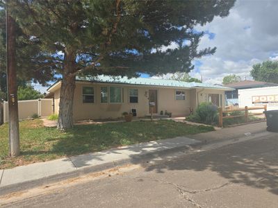 1075 Nuggett St, Los Alamos, NM, 87544