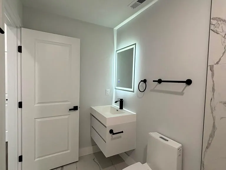675 N 41st St #4 — Photo 7