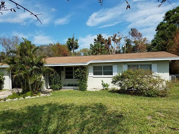 2nd image of 118 Bouganvillea Dr