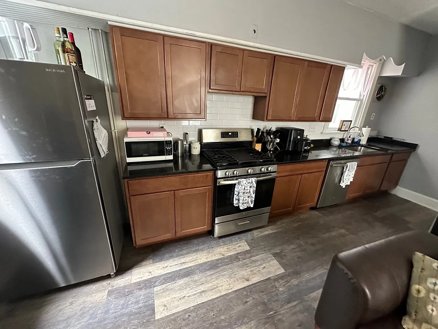 4 bed, 2000 sqft, $2,995 — Photo 4