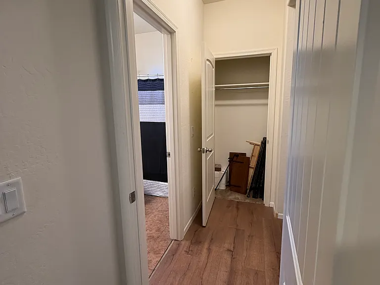 17621 W Daley Ln — Photo 20