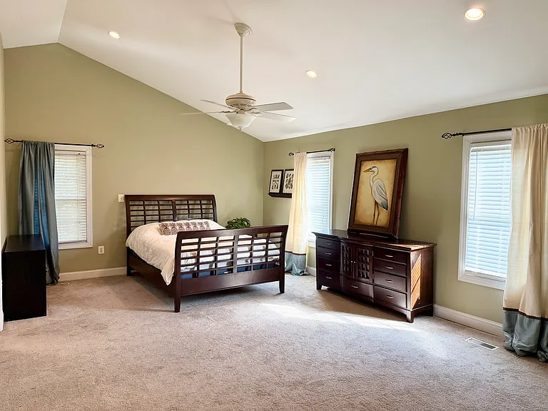 8780 Teresa Ln — Photo 18