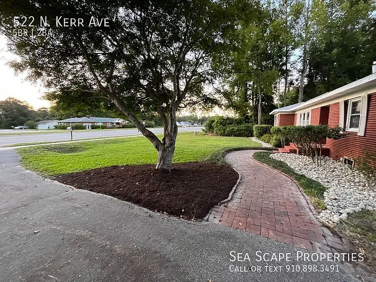 522 N Kerr Ave — Photo 10