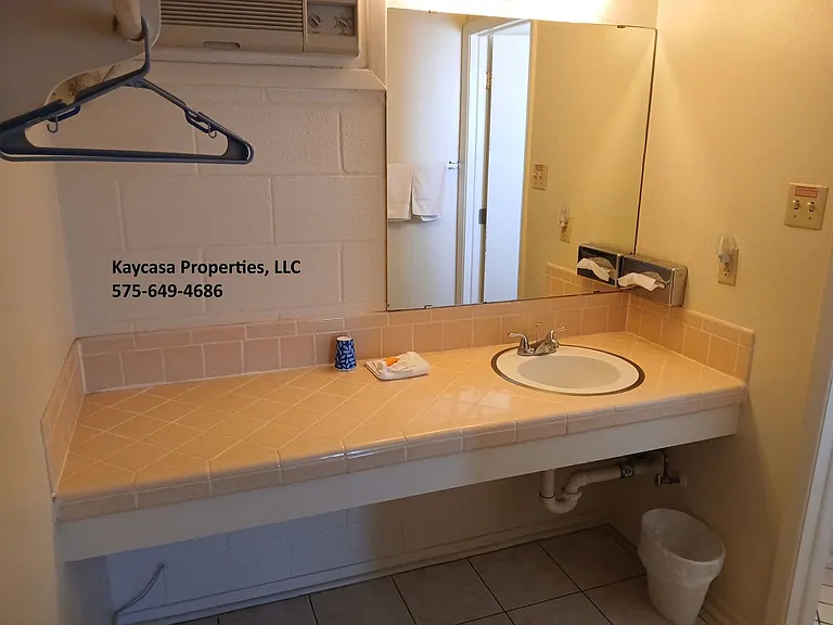 2146 W Picacho Ave — Photo 12