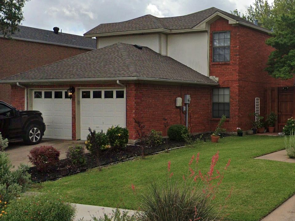 1st image of 3856 Suffolk Ln