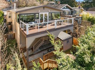 2541 12th Ave W, Seattle, WA 98119