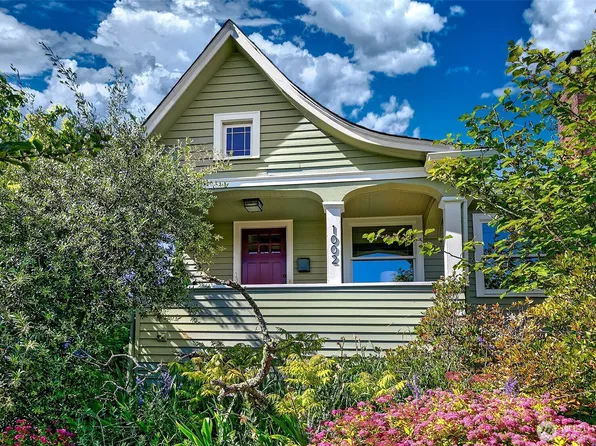 1002 NW 70th Street, Seattle, WA 98117