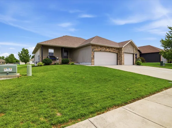 1901 E Costa Mesa Court, Ozark, MO 65721
