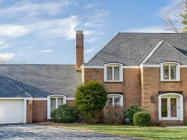 1 Thistledown Ln, Paxton, MA 01612