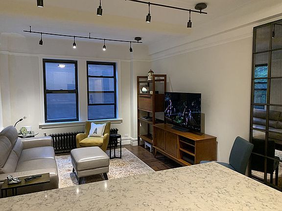 2nd image of 155 E 93rd St APT 3F