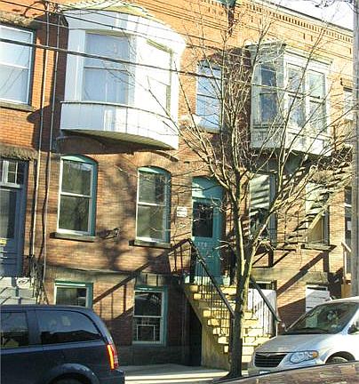 Front of Lark st.