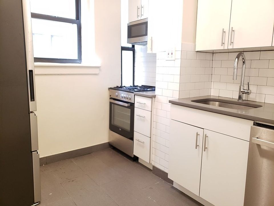 1st image of 515 Cathedral Pkwy #5