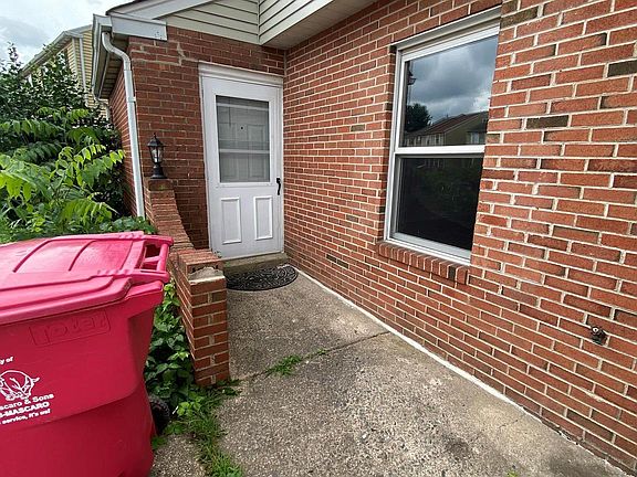 2nd image of 43 Braithwaite Ln